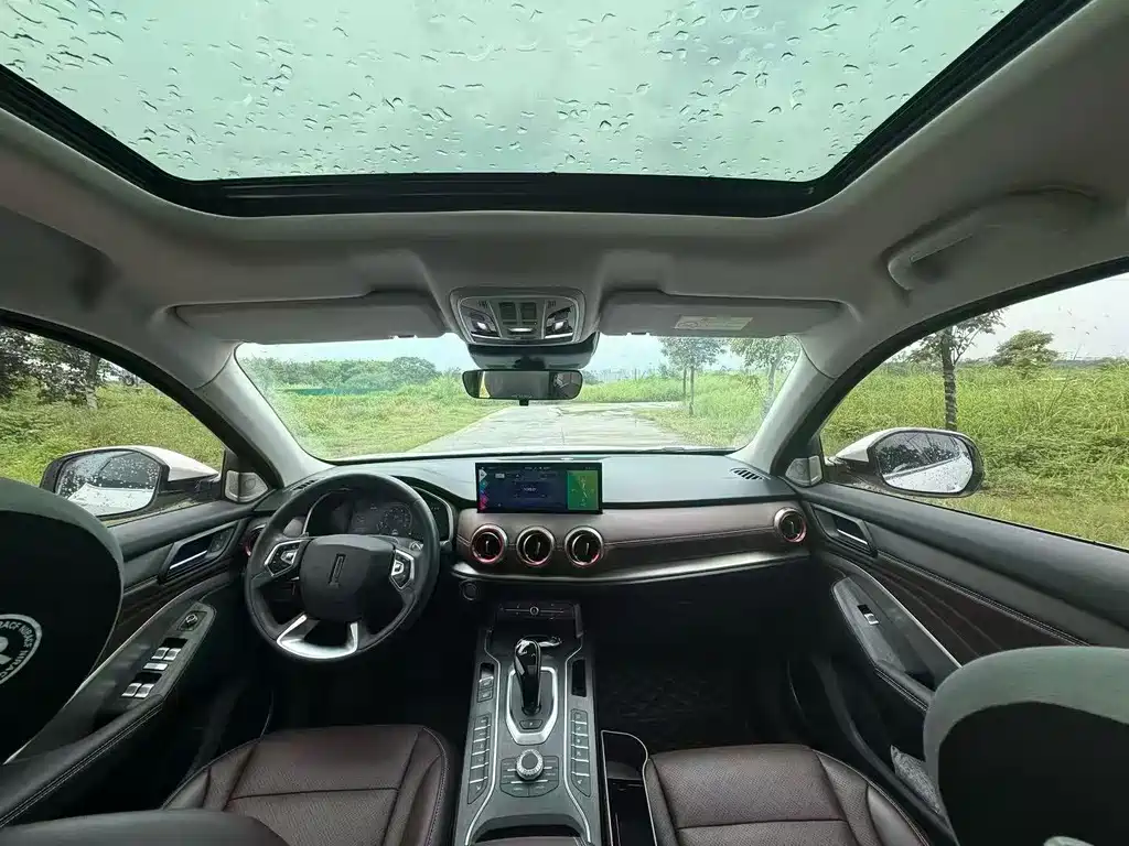 Wey Wey VV6 — миниатюра 5