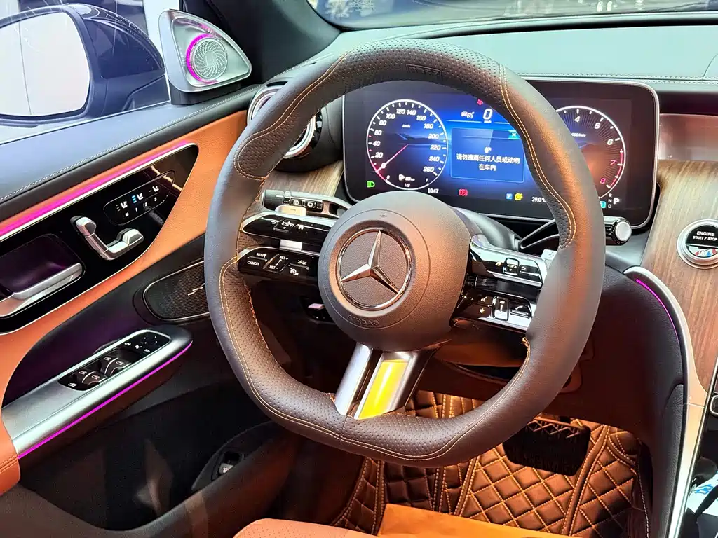 Mercedes-Benz GLC — миниатюра 6