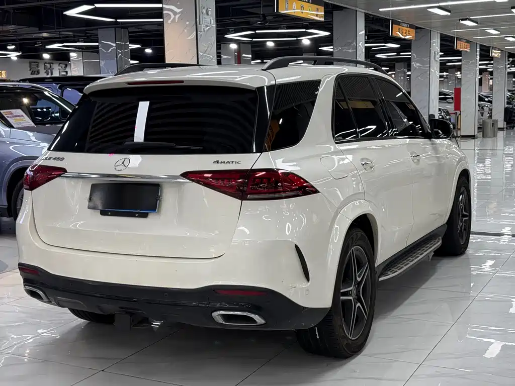 Mercedes-Benz GLE (Import) — миниатюра 10