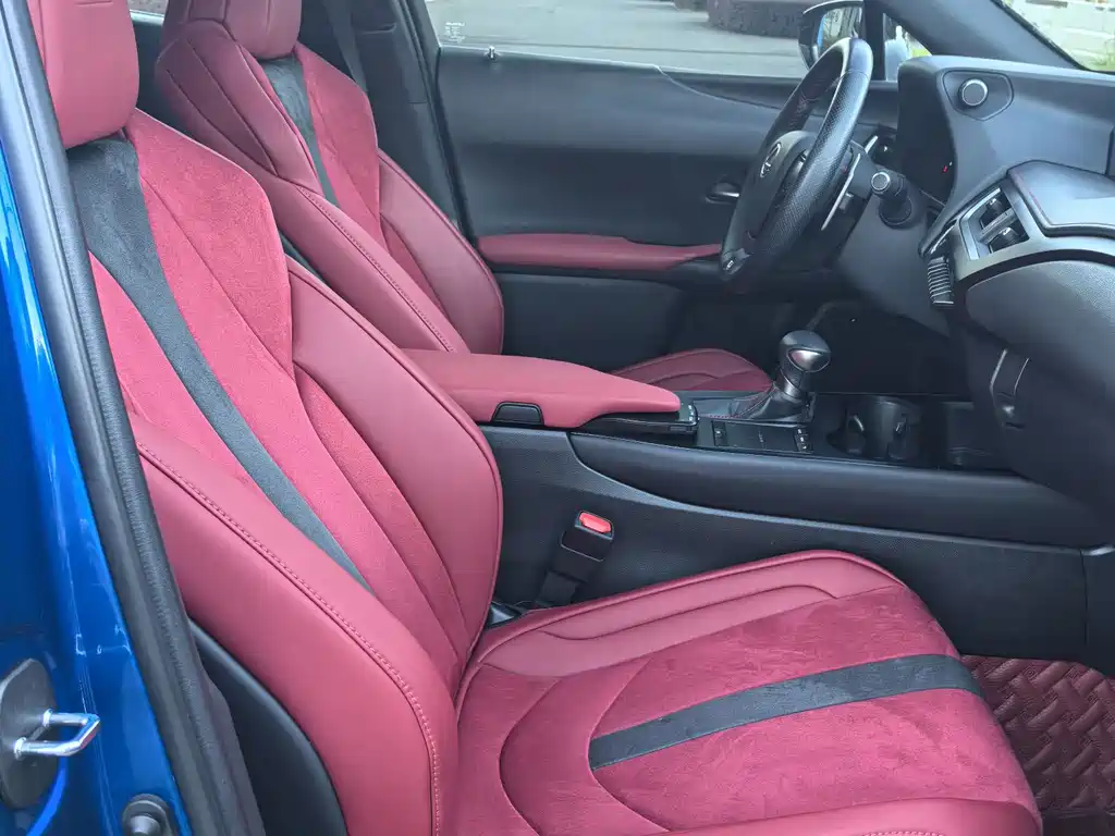 Lexus UX — миниатюра 5