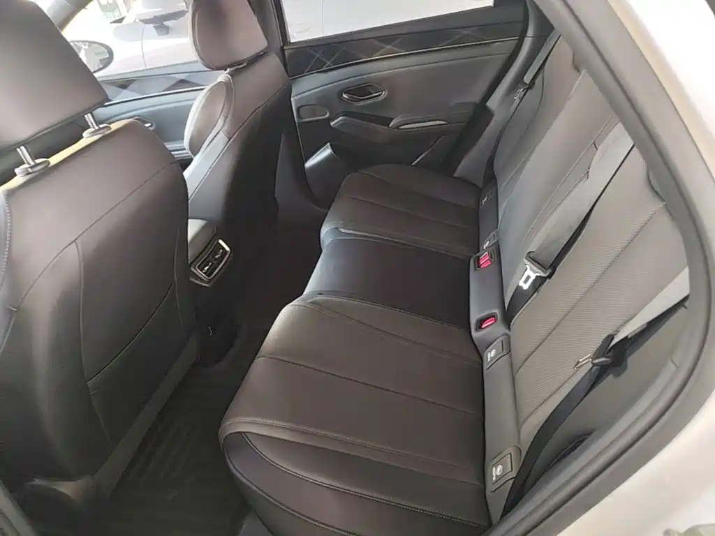 BYD Qin L — миниатюра 17