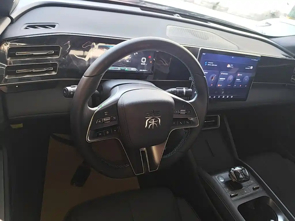 BYD Qin L — миниатюра 10
