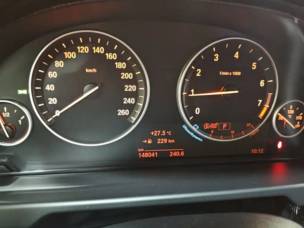 BMW X5 (Import) — миниатюра 12