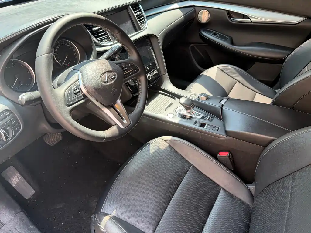 Infiniti QX50 — миниатюра 11