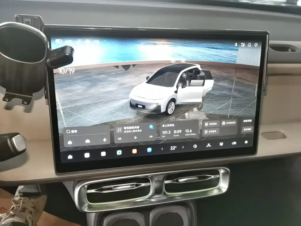 Leapmotor Leapmotor B10 — миниатюра 13