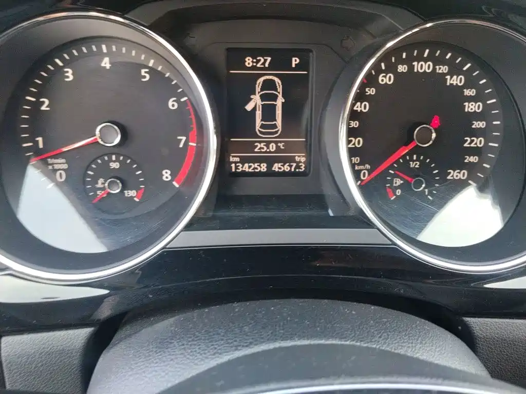 Volkswagen Sagitar — миниатюра 13