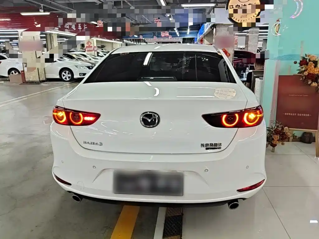 Mazda 3 Axela — миниатюра 6