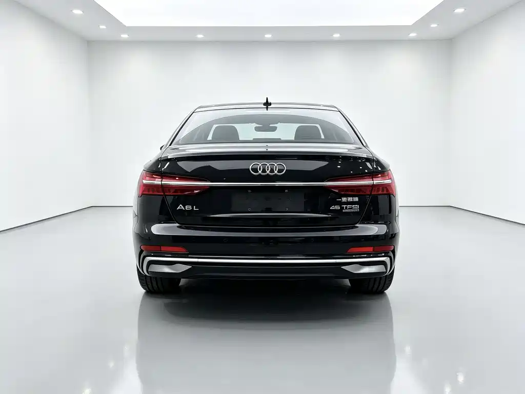Audi A6L 2026 45 TFSI quattro
