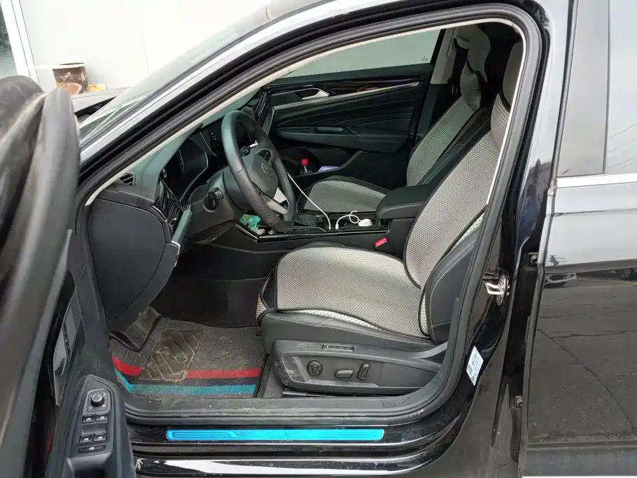 Volkswagen Passat — миниатюра 9