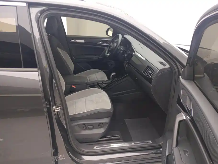 Volkswagen Tayron 2022 380TSI R-Line Smart Connect