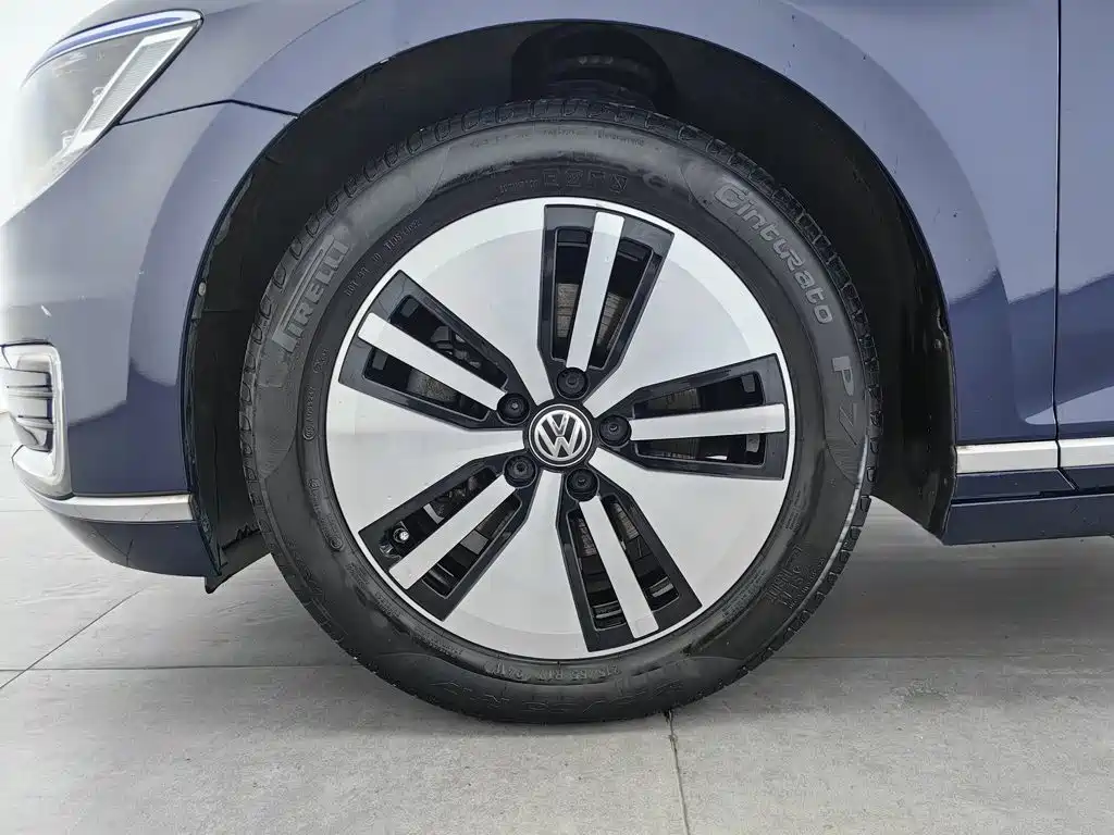 Volkswagen Viloran New Energy — миниатюра 17