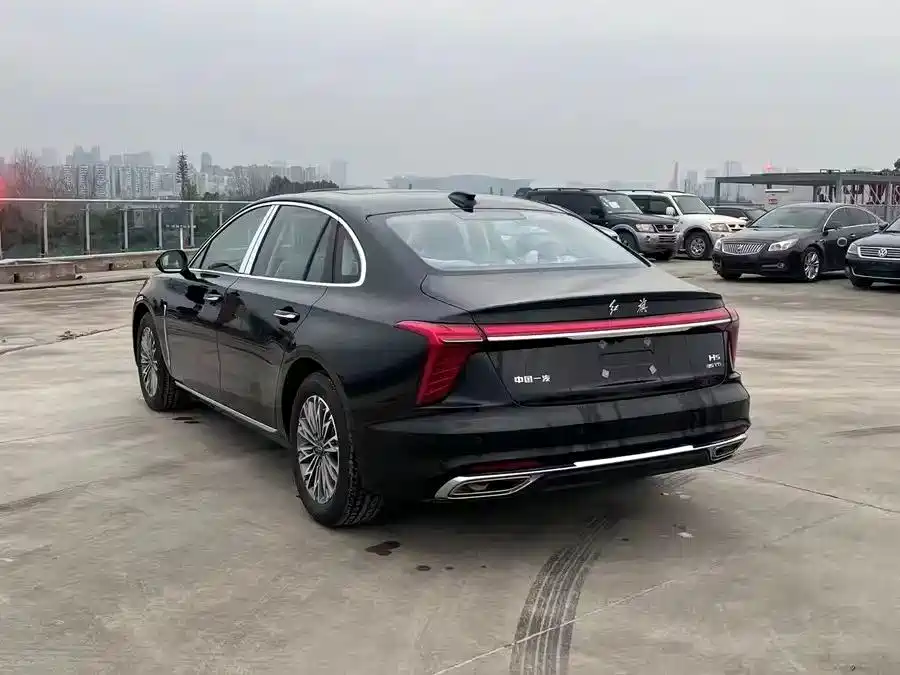 Hongqi Hongqi H5 — миниатюра 6