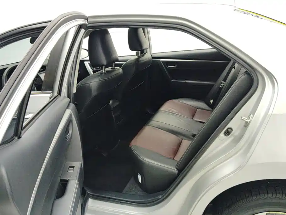 Toyota Corolla — миниатюра 11