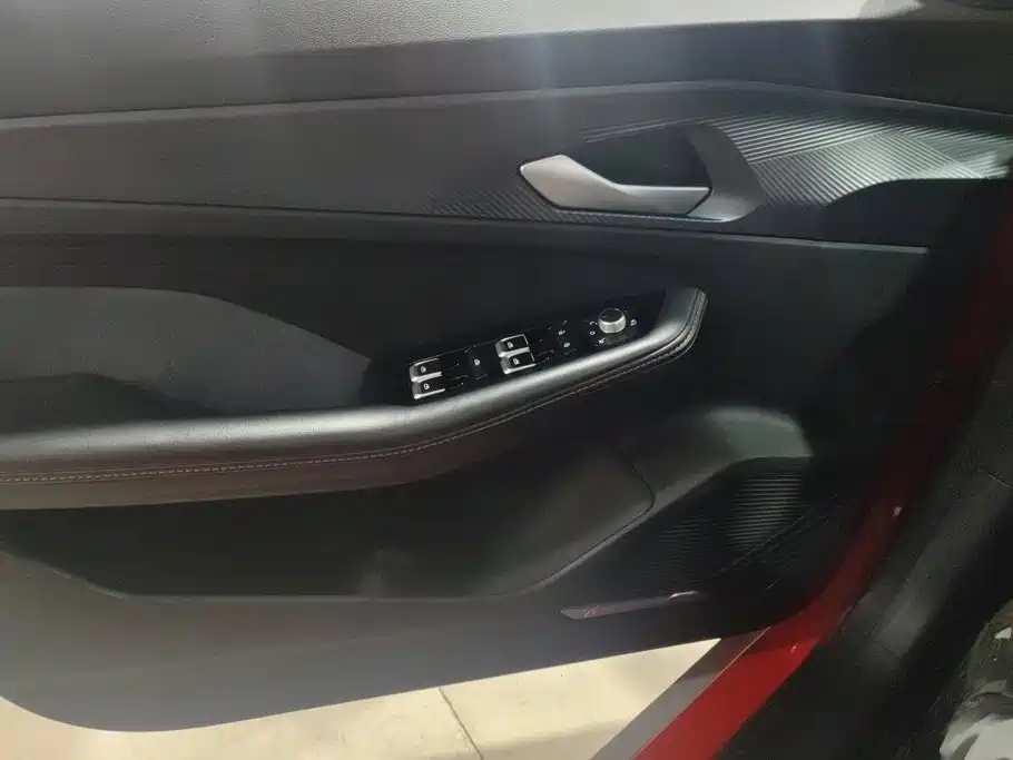 Geely Binrui — миниатюра 7