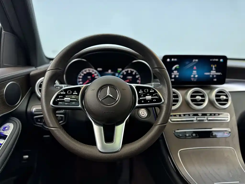 Mercedes-Benz GLC 2022 GLC 300 L 4MATIC