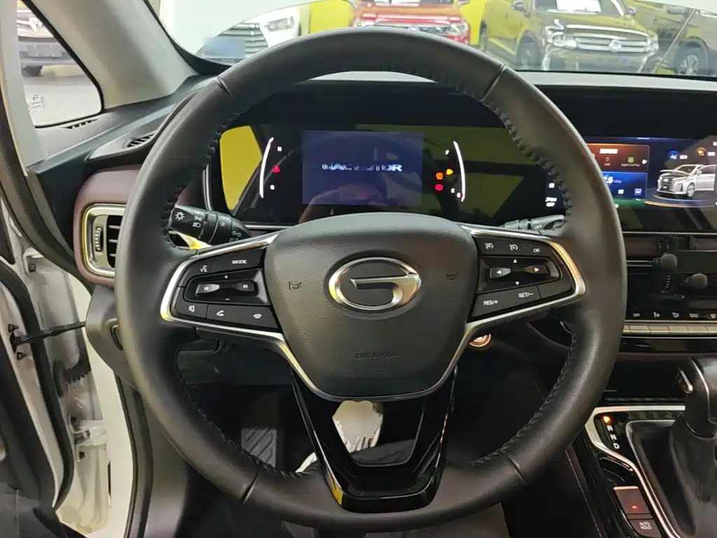 GAC Motor Trumpchi M6 — миниатюра 11