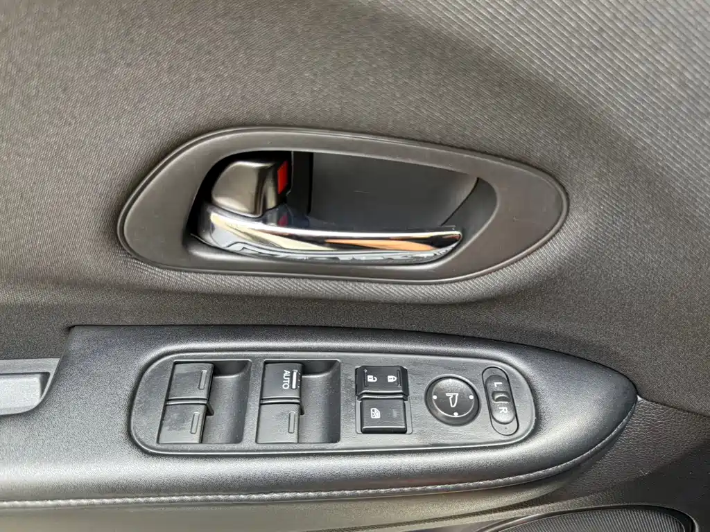 Honda Vezel — миниатюра 17