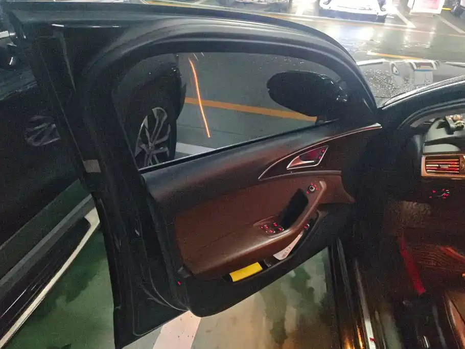 Audi A6L — миниатюра 7