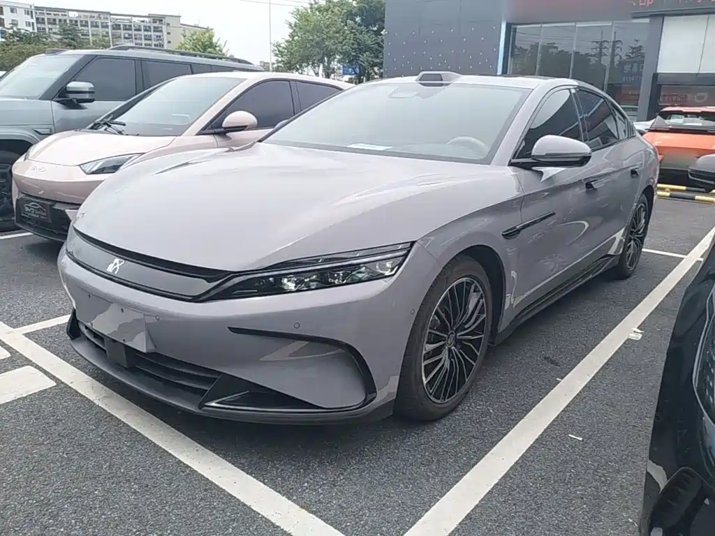 BYD Han 2025 DM-i Smart Drive 125KM Flagship