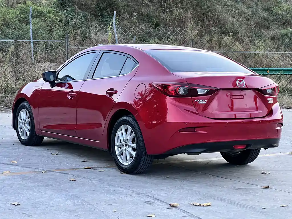 Mazda 3 Axela — миниатюра 4
