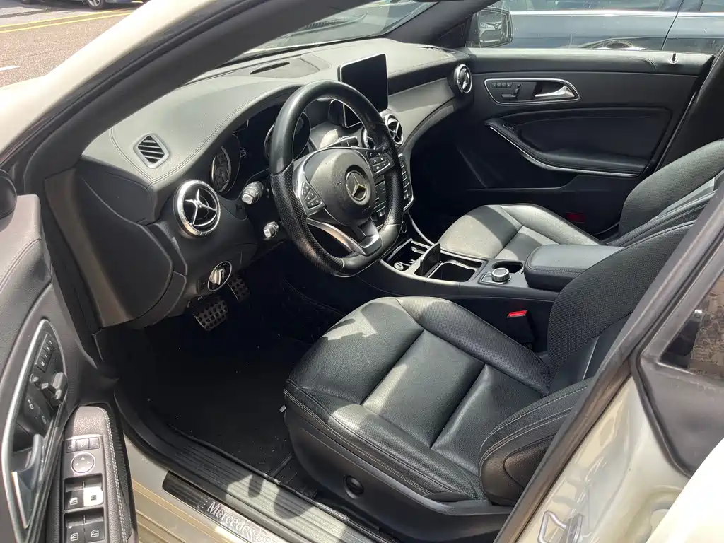 Mercedes-Benz CLA 2016 CLA 260 4MATIC