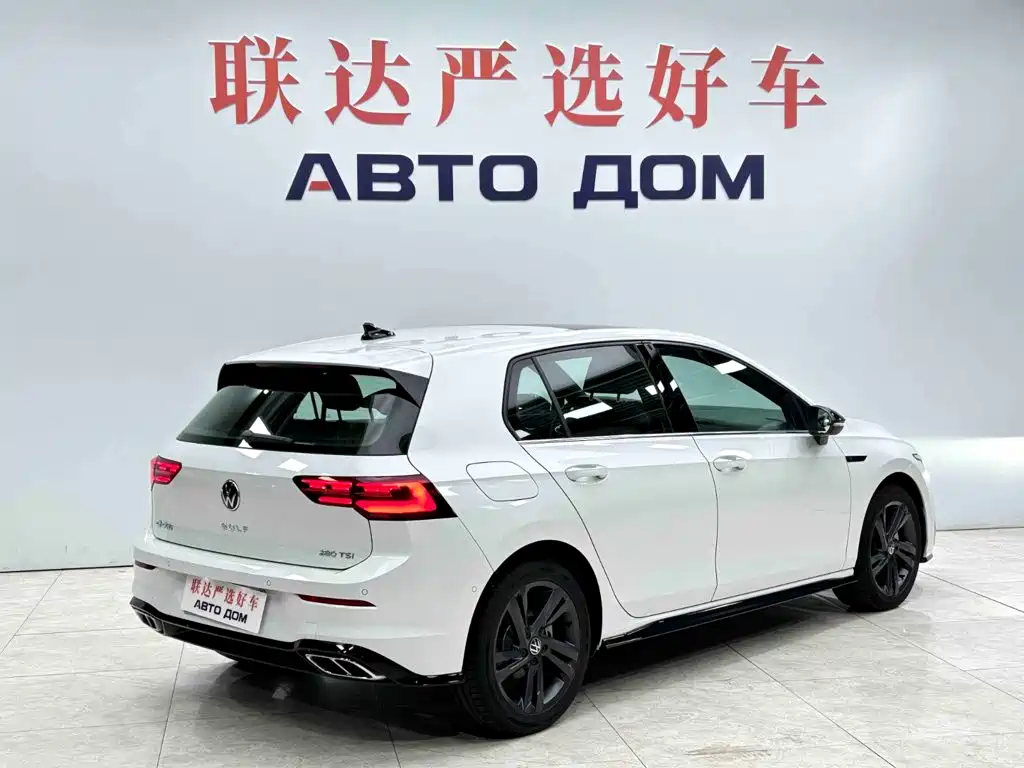 Volkswagen Golf — миниатюра 6