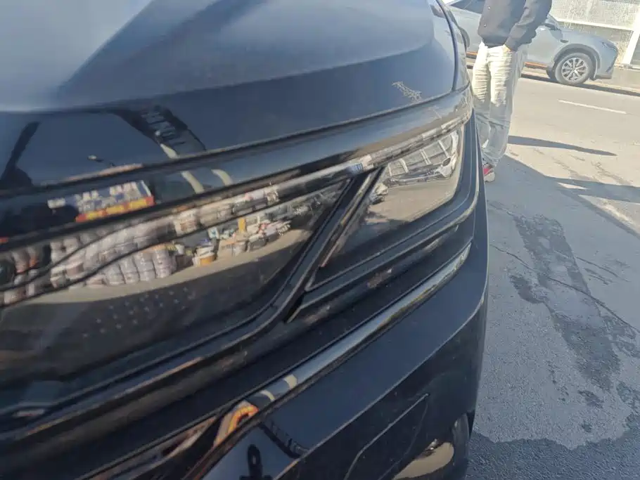 Volkswagen Touareg — миниатюра 5