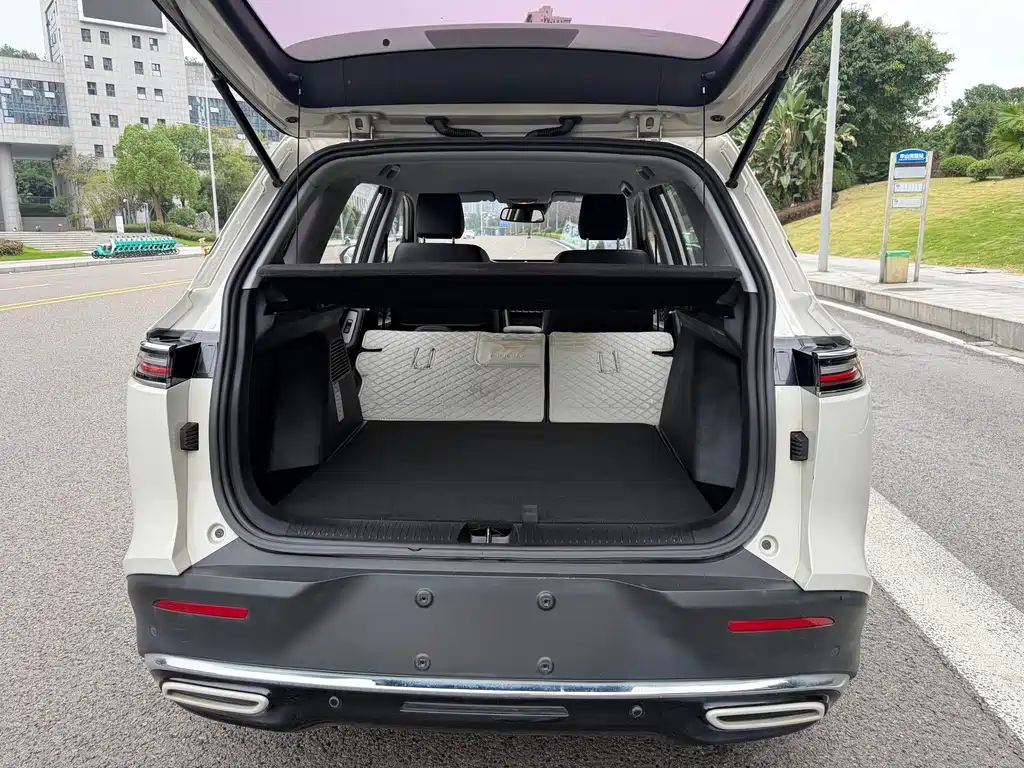 Wuling Xingyun — миниатюра 6