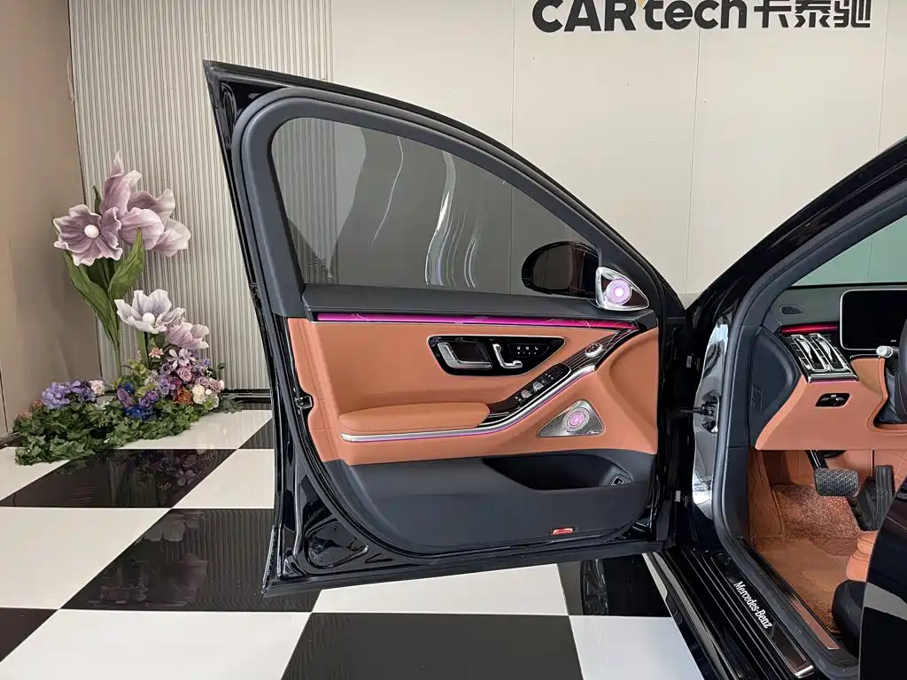 Mercedes-Benz S-Class — миниатюра 15