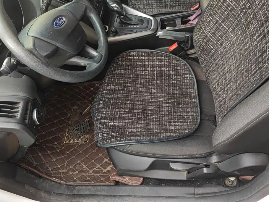 Ford Focus — миниатюра 9