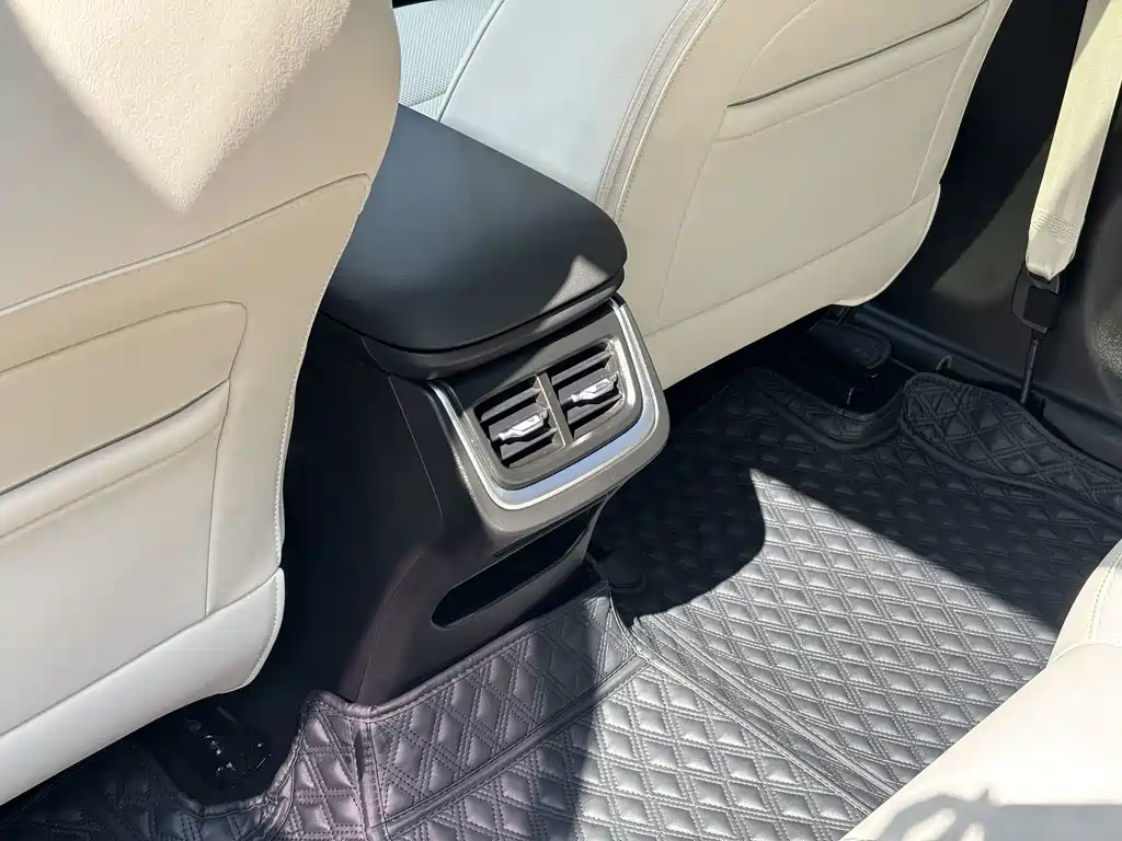 Haval Xiaolong MAX — миниатюра 20