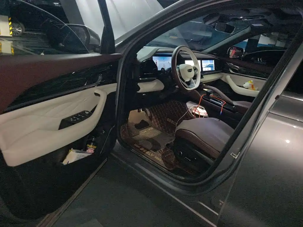 Geely Xingyue L — миниатюра 17