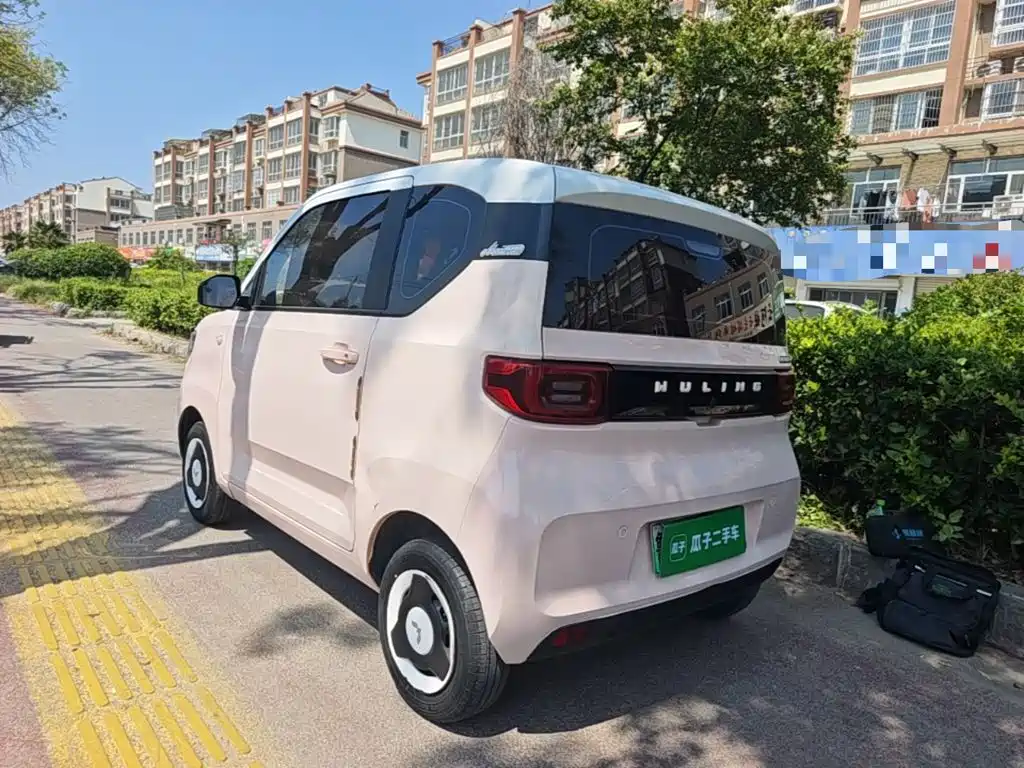 Wuling MINIEV — миниатюра 5