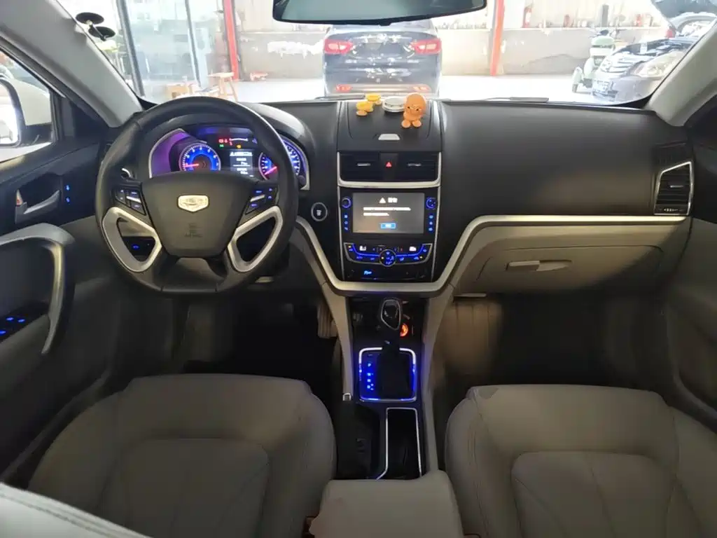 Geely Emgrand — миниатюра 10