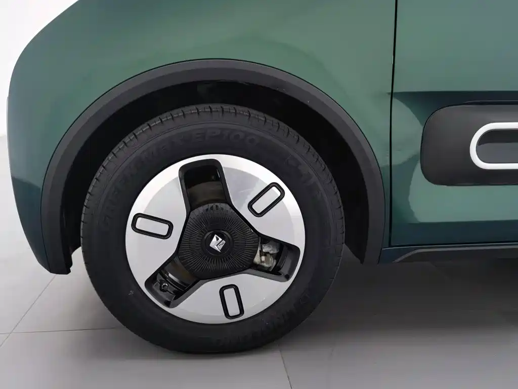 Baojun KiWi EV — миниатюра 17