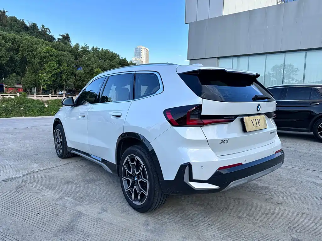 BMW X1 — миниатюра 7