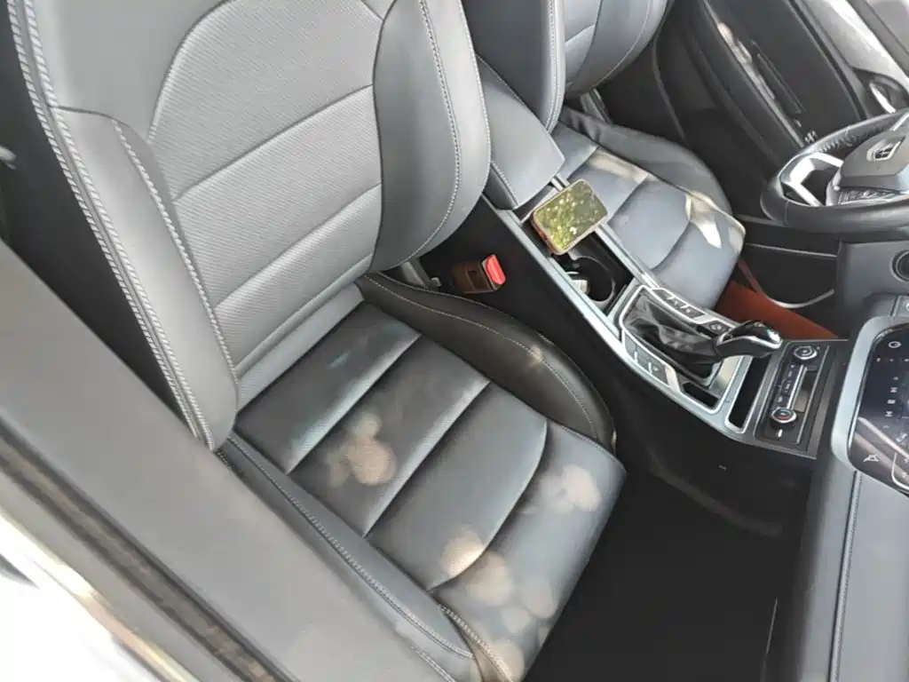 Geely Emgrand — миниатюра 25