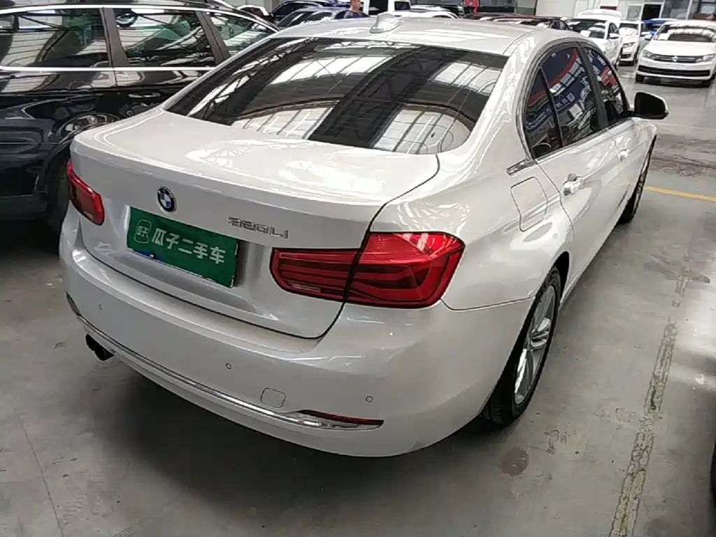 BMW 3 Series — миниатюра 7