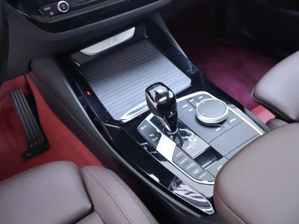 BMW X3 — миниатюра 12
