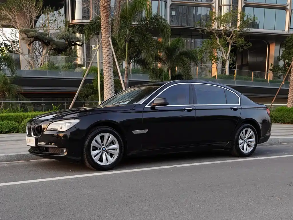 BMW 7 Series 2012