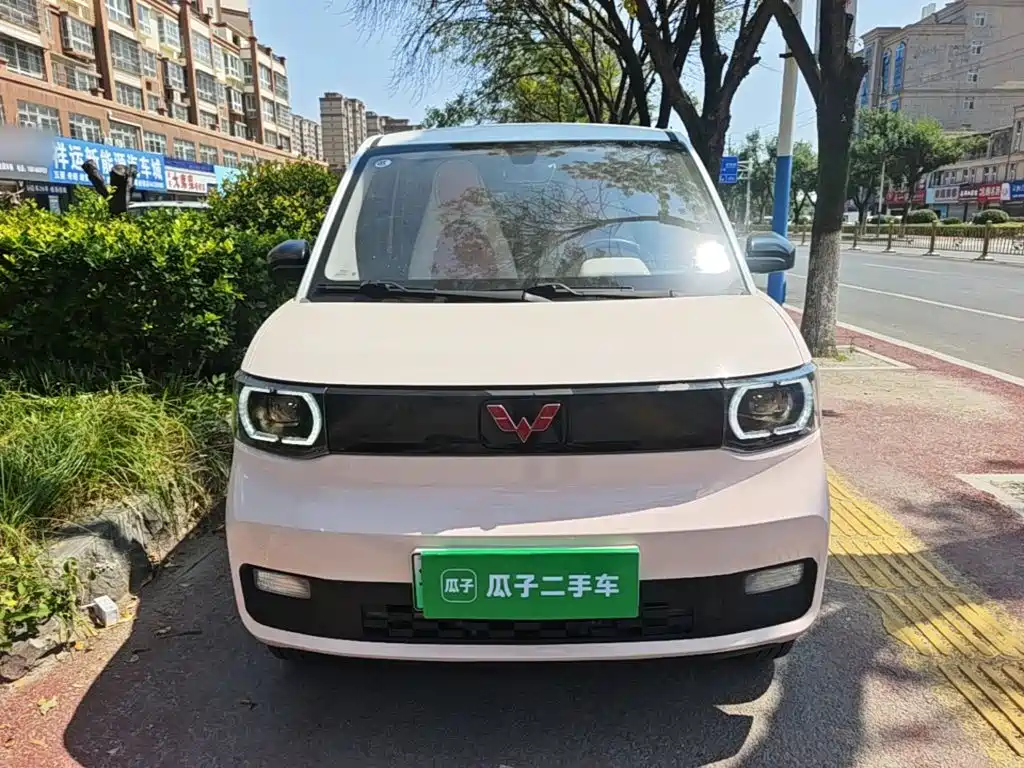 Wuling MINIEV — миниатюра 3