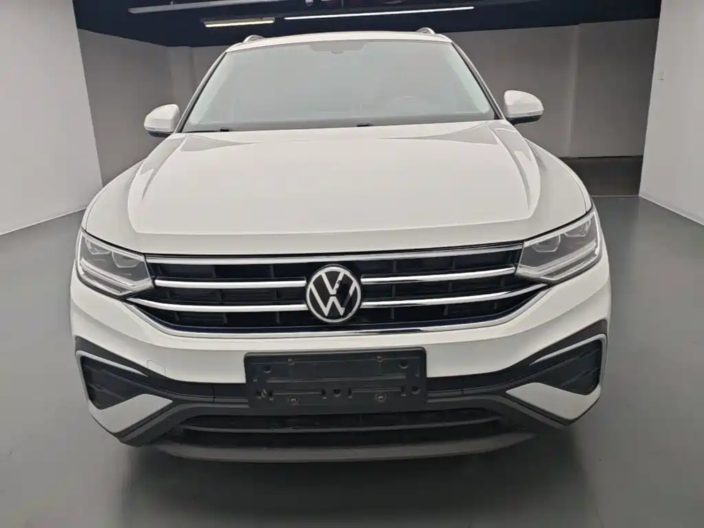 Volkswagen Tiguan L — миниатюра 3