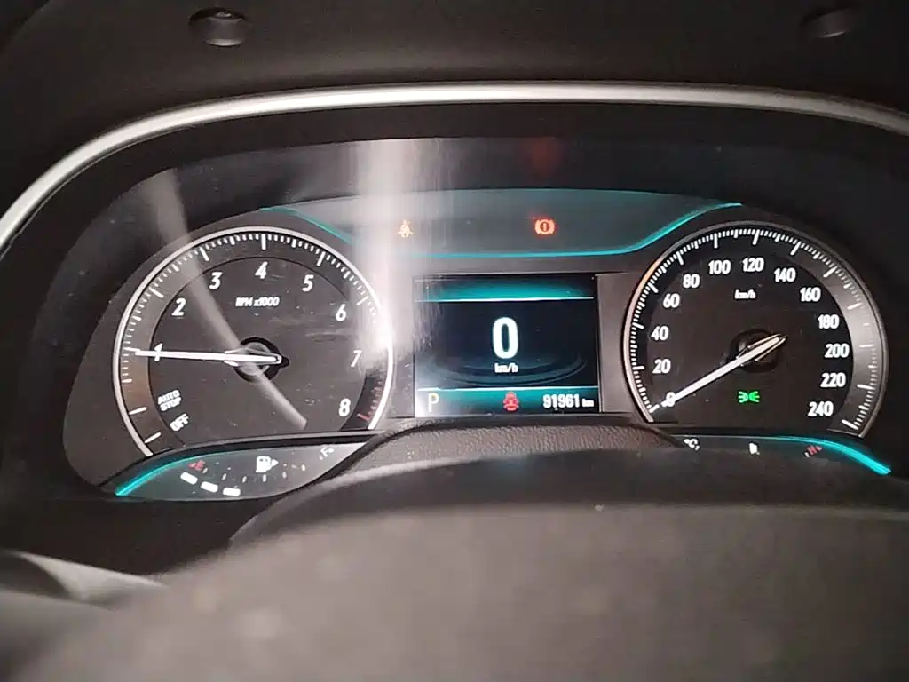 Buick Excelle — миниатюра 12