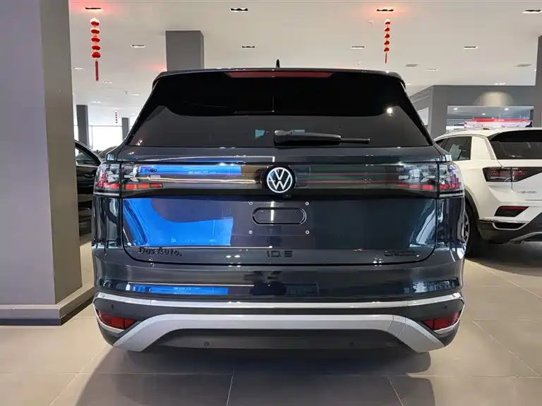 Volkswagen ID.6 Crozz — миниатюра 5