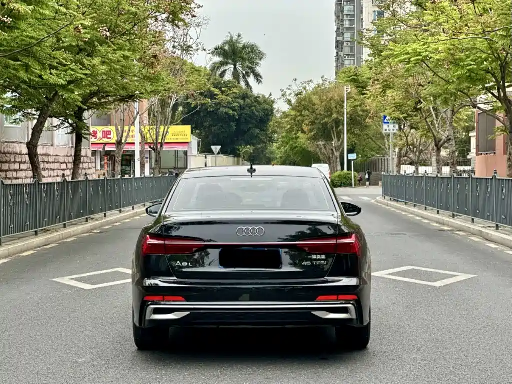 Audi A6L 2024 45 TFSI