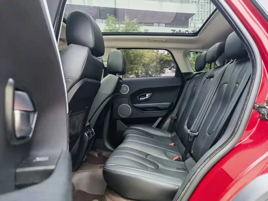 Land Rover Evoque — миниатюра 14
