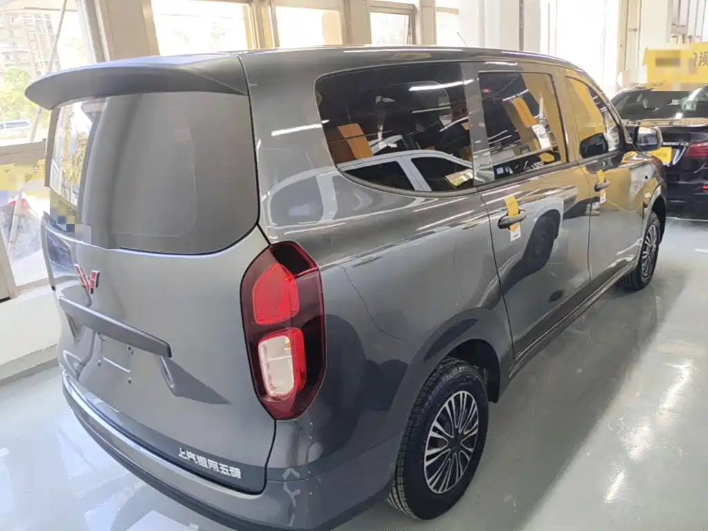 Wuling Hongguang EV — миниатюра 7
