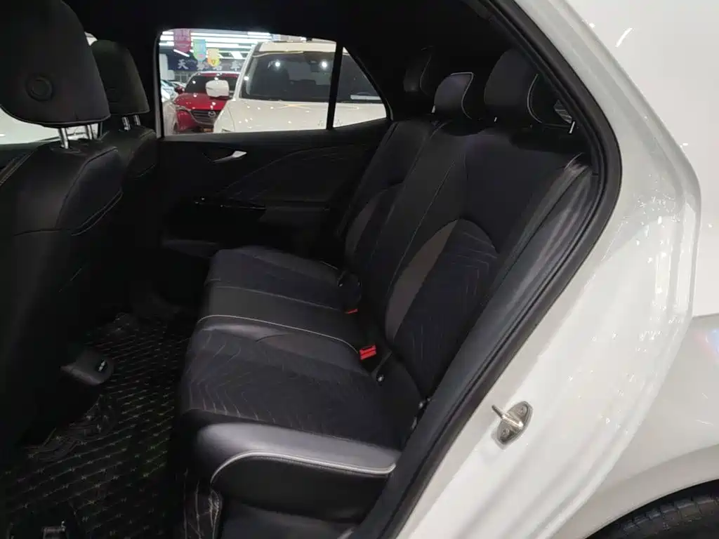 Volkswagen ID.3 — миниатюра 17