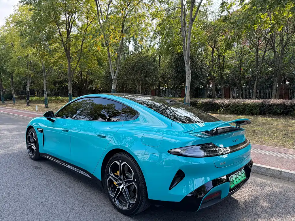 XIAOMI CAR XIAOMI SU7