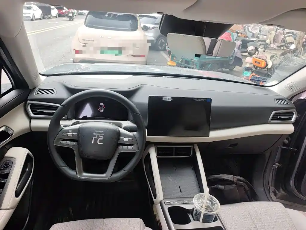 BYD Yuan UP — миниатюра 10